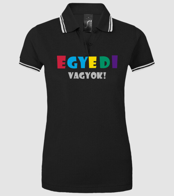  minta fekete pólón