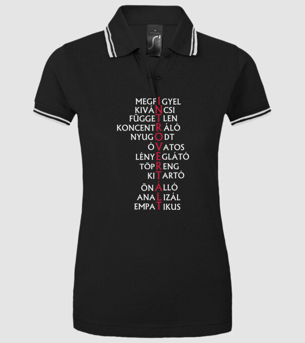  minta fekete pólón