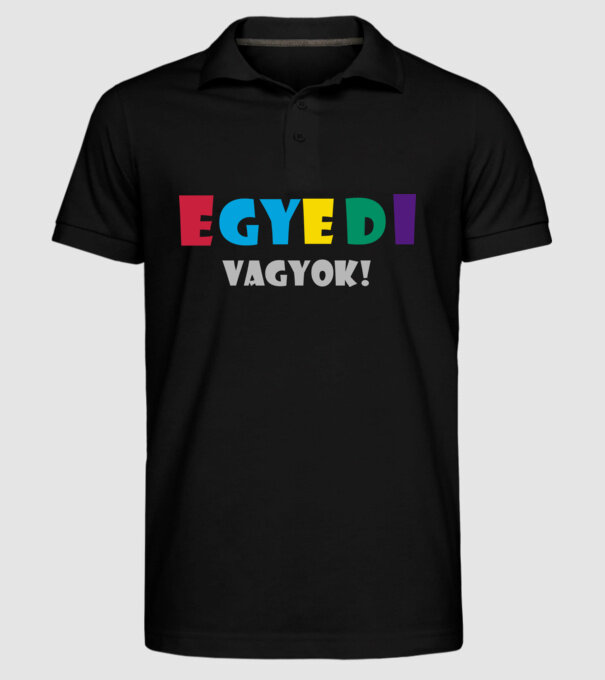  minta fekete pólón